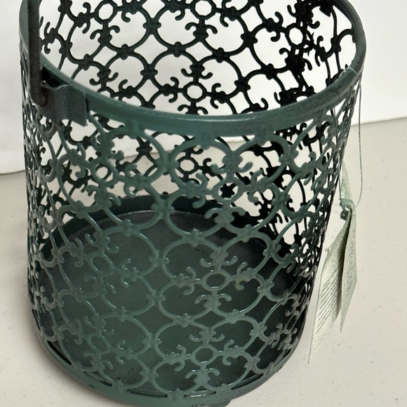 Celebrating Home Retired Catedral Pattern Metal Candle holder with handle . - Picture 5 of 16